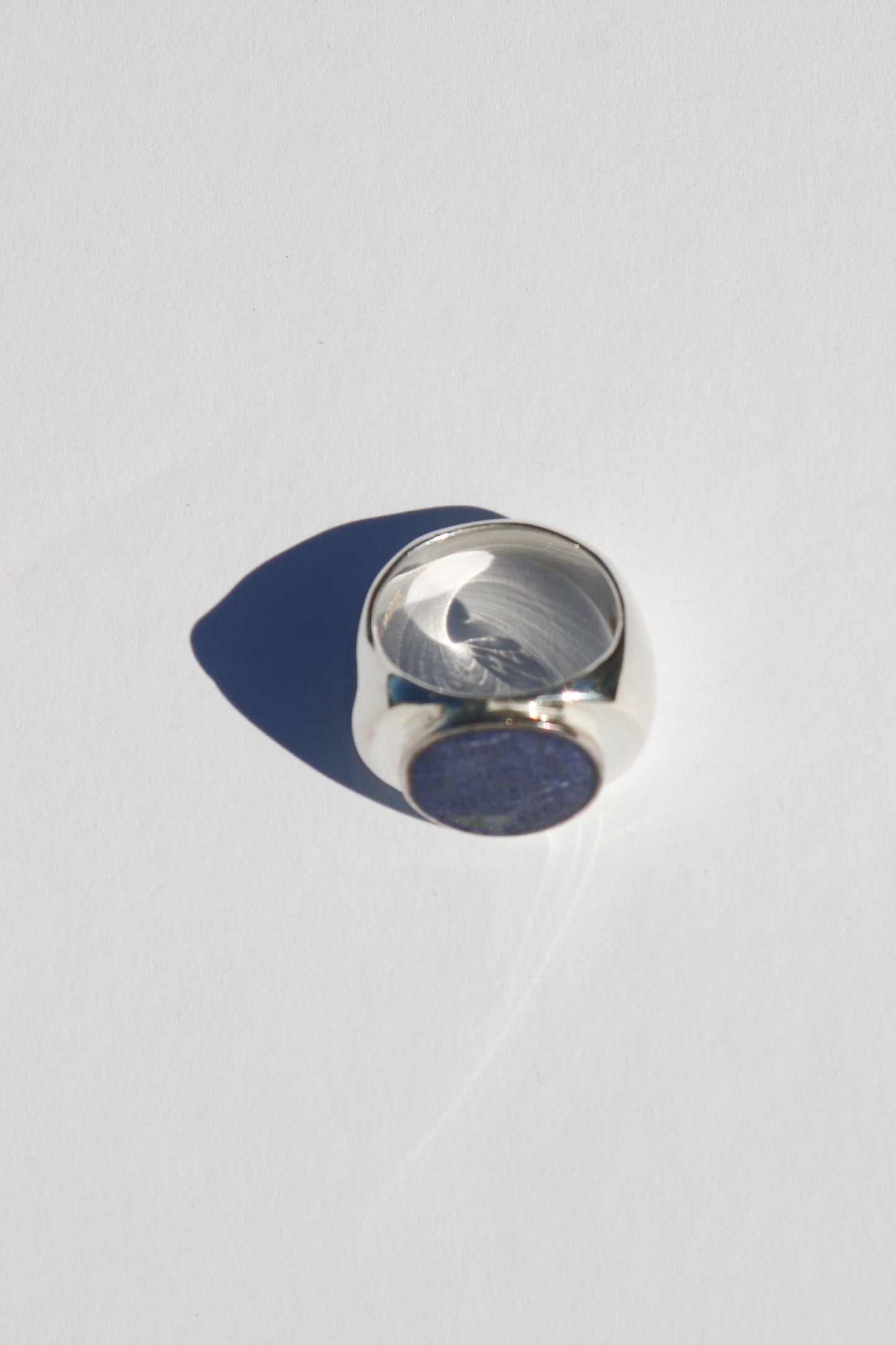 Perlmutte Lapiz Lazuli Ring