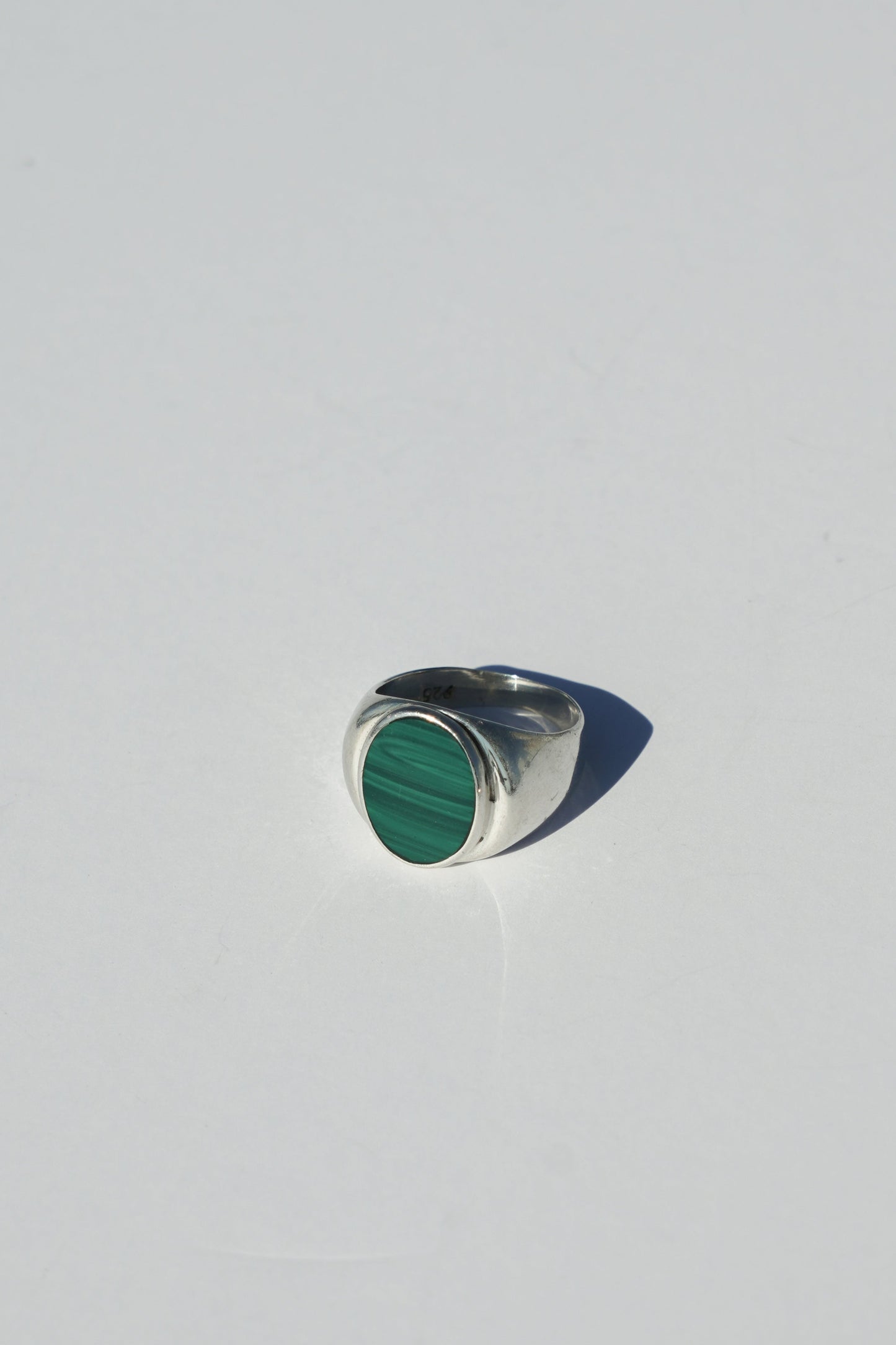 Perlmutte Malachite Ring