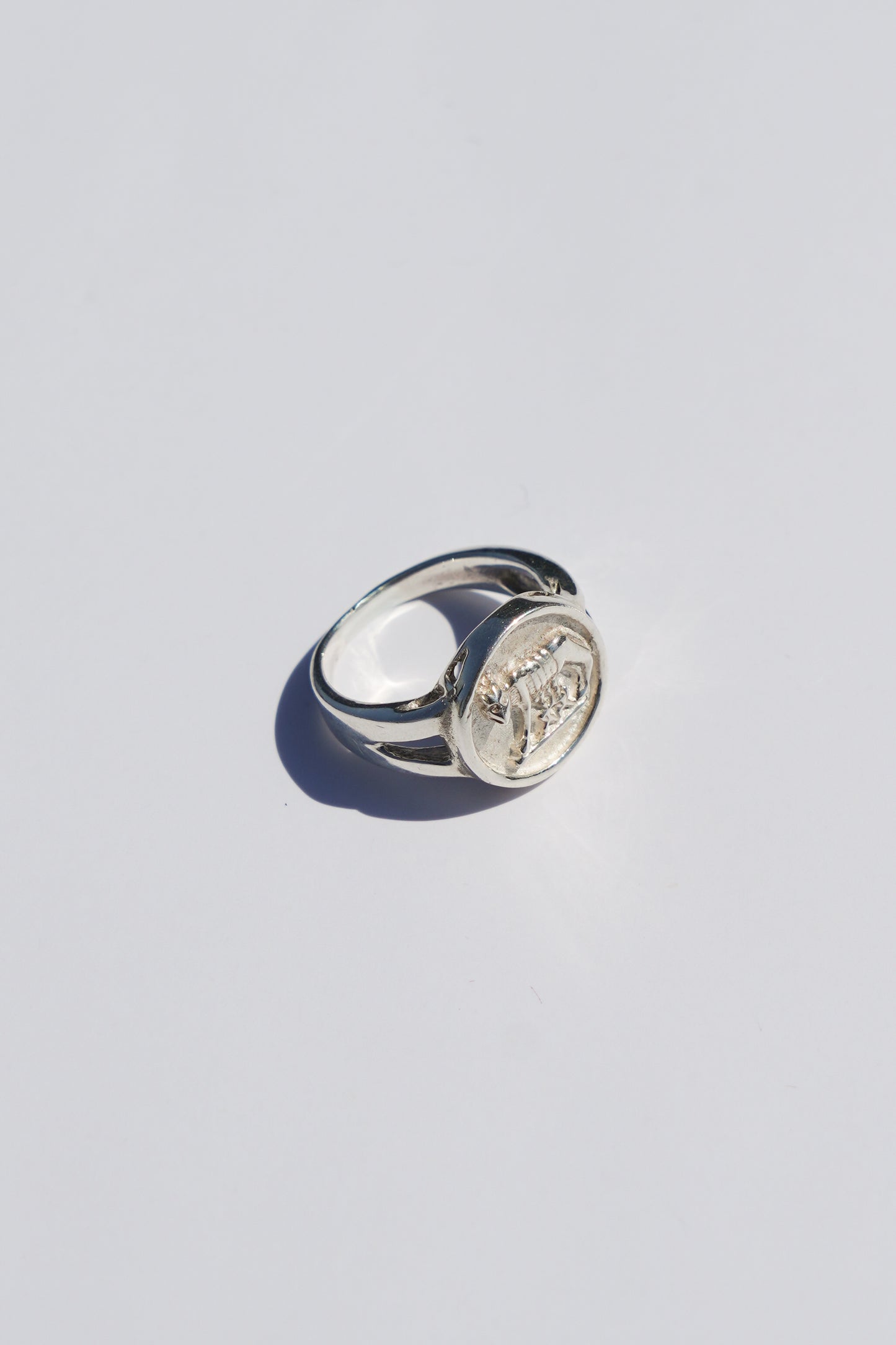 Romulus Ring