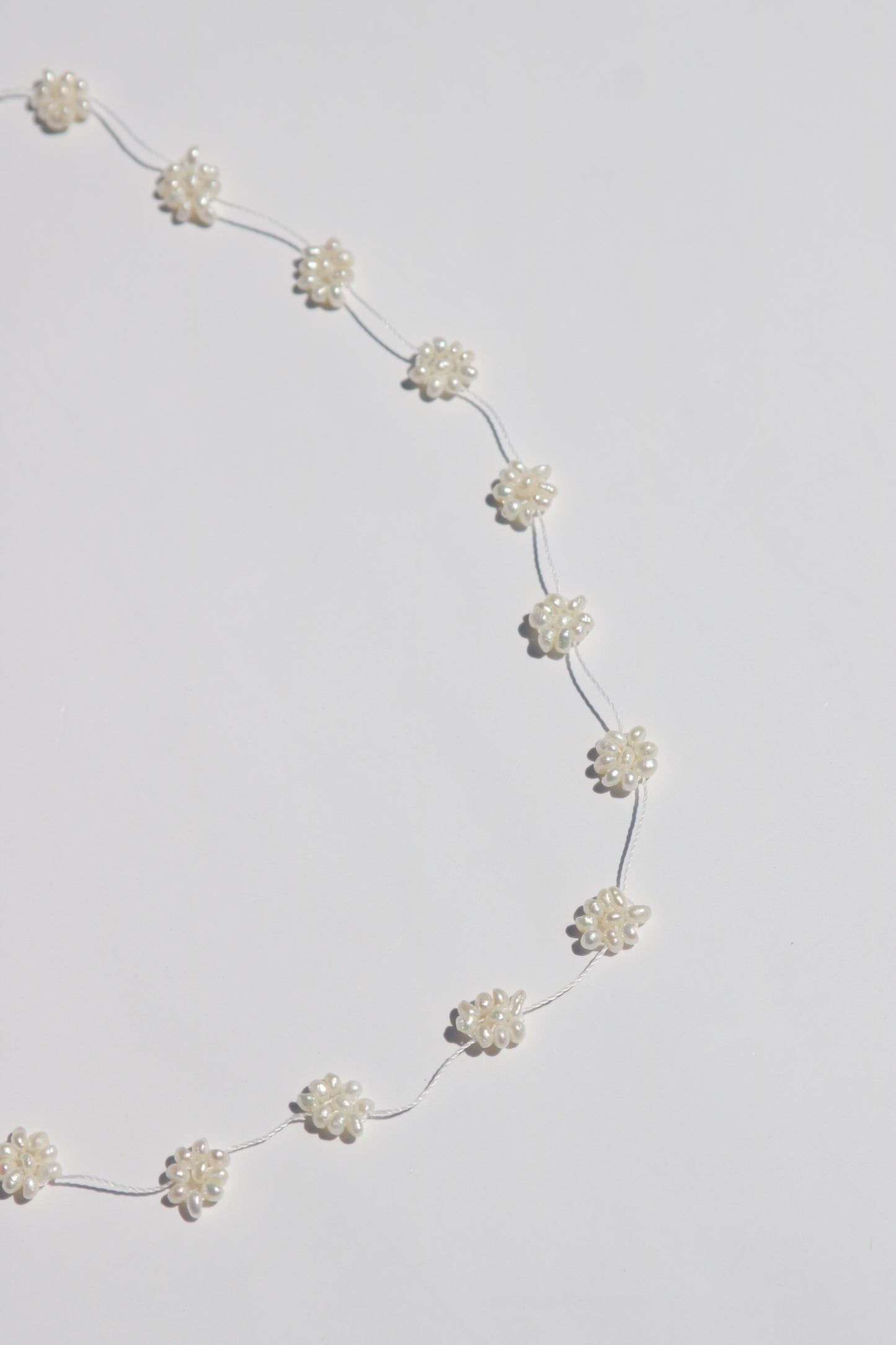 Pearl flower choker