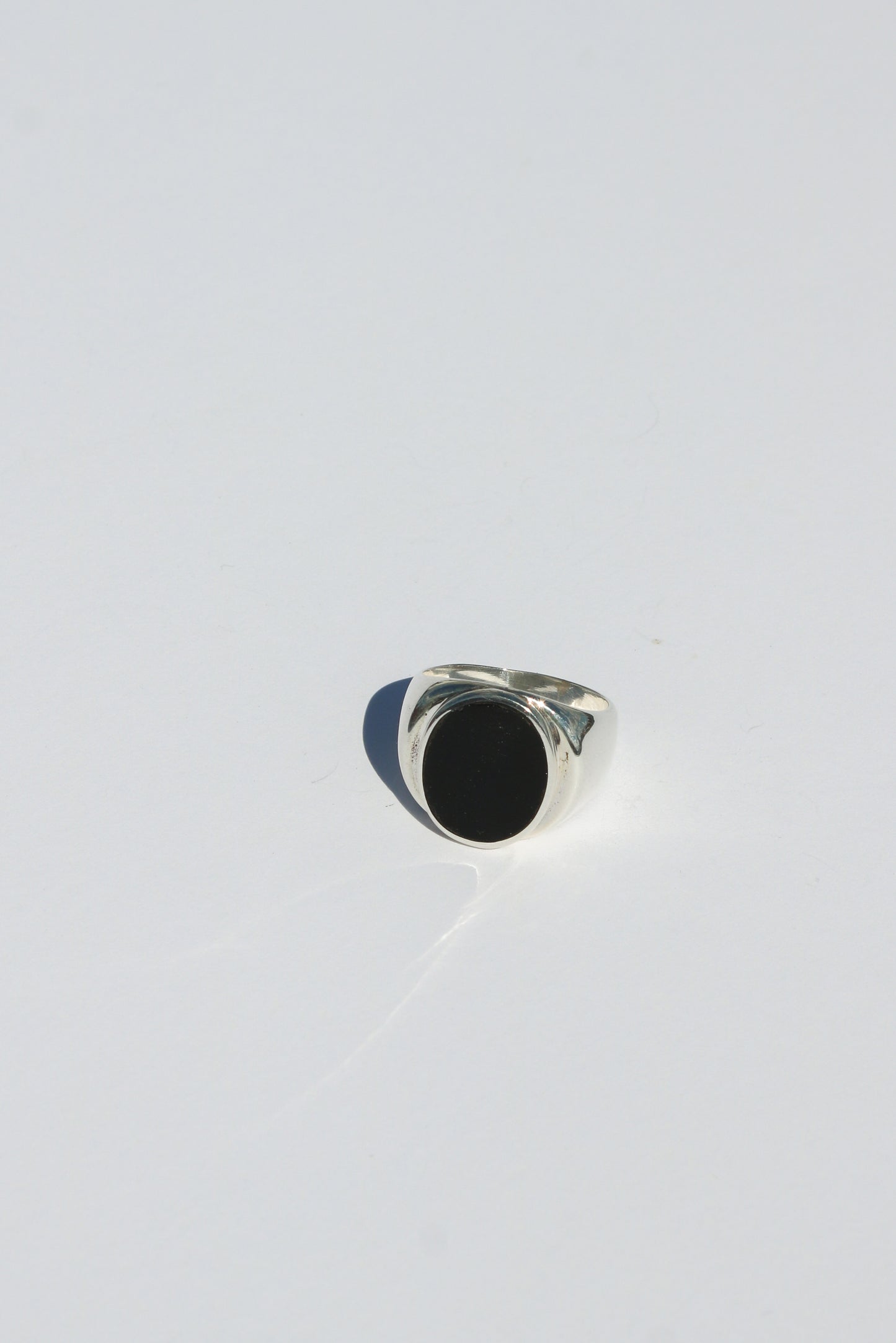 Perlmutte Onyx Ring