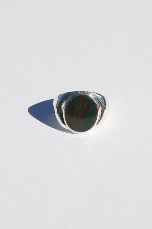 Perlmutte Heliotrope Ring