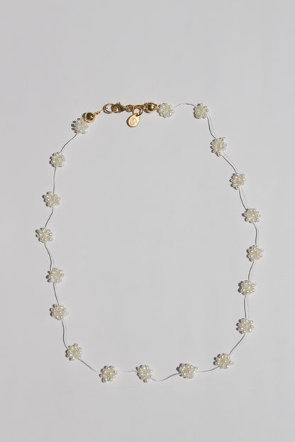 Pearl flower choker